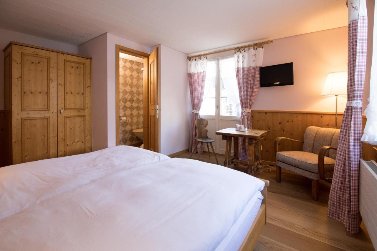 Hotel Bergidyll Андермат Екстериор снимка
