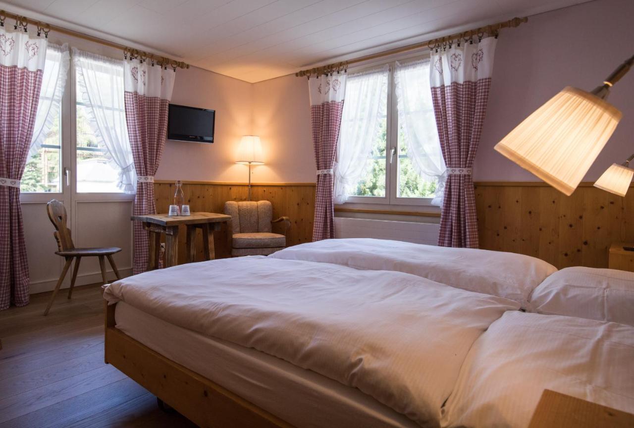 Hotel Bergidyll Андермат Екстериор снимка