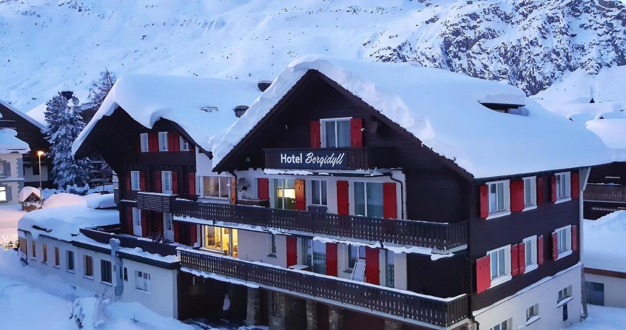 Hotel Bergidyll Андермат Екстериор снимка