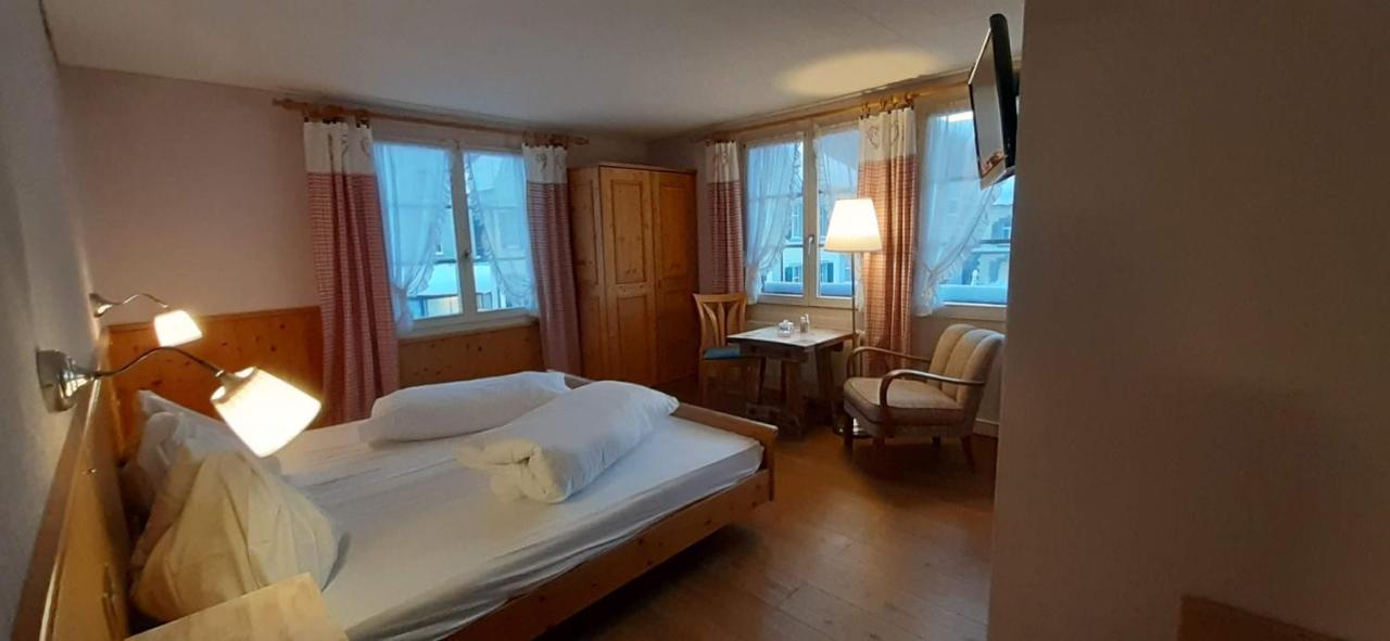Hotel Bergidyll Андермат Екстериор снимка