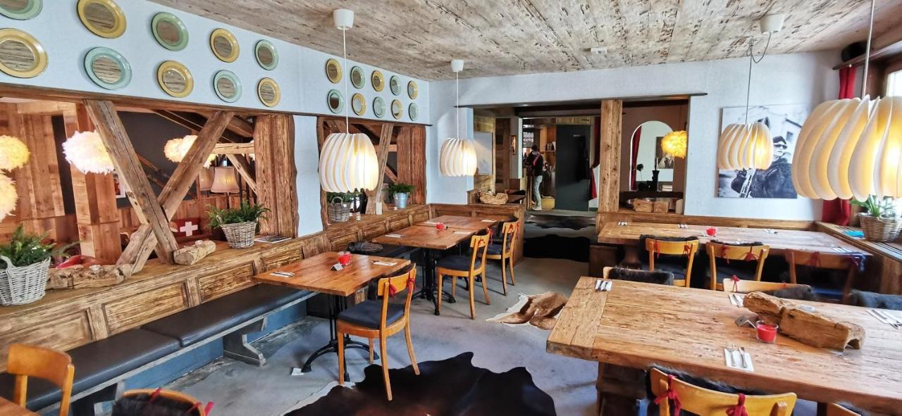 Hotel Bergidyll Андермат Екстериор снимка