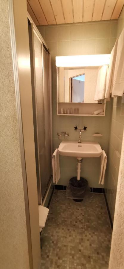 Hotel Bergidyll Андермат Екстериор снимка